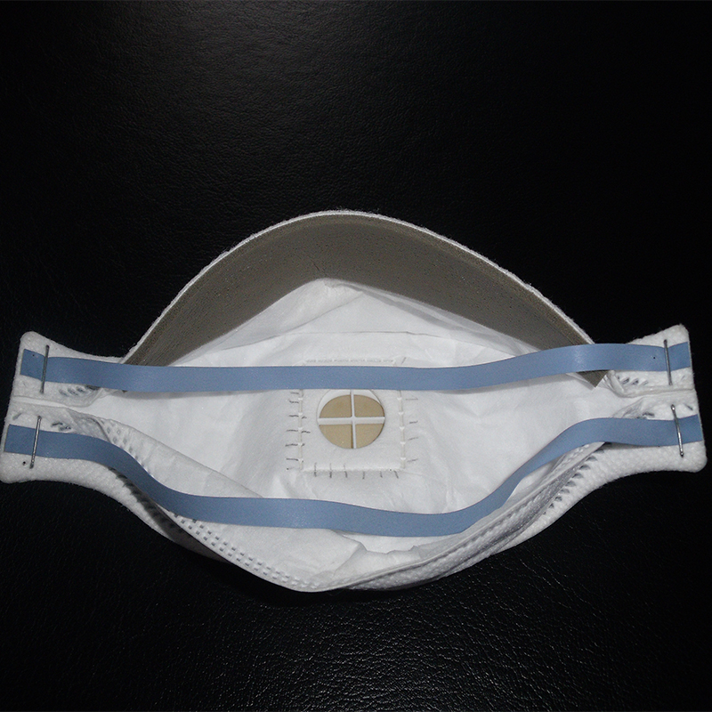 全自動(dòng)魚形口罩打釘一體機(jī)HD-0655