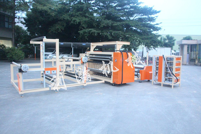 全自動<a href='http://m.sheasyhotel.com/xingyezixun/698.html' target='1' style='font-size:14px; font-weight:bold; color:#ff0000;'>超聲波<a href='http://m.sheasyhotel.com/xingyezixun/748.html' target='1' style='font-size:14px; font-weight:bold; color:#ff0000;'>裥棉機</a></a>側面