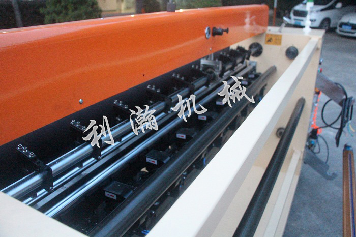 <a href='http://m.sheasyhotel.com/xingyezixun/1133.html' target='1' style='font-size:14px; font-weight:bold; color:#ff0000;'>超聲波剪切機</a>